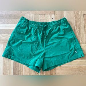 Everlane green pull on shorts